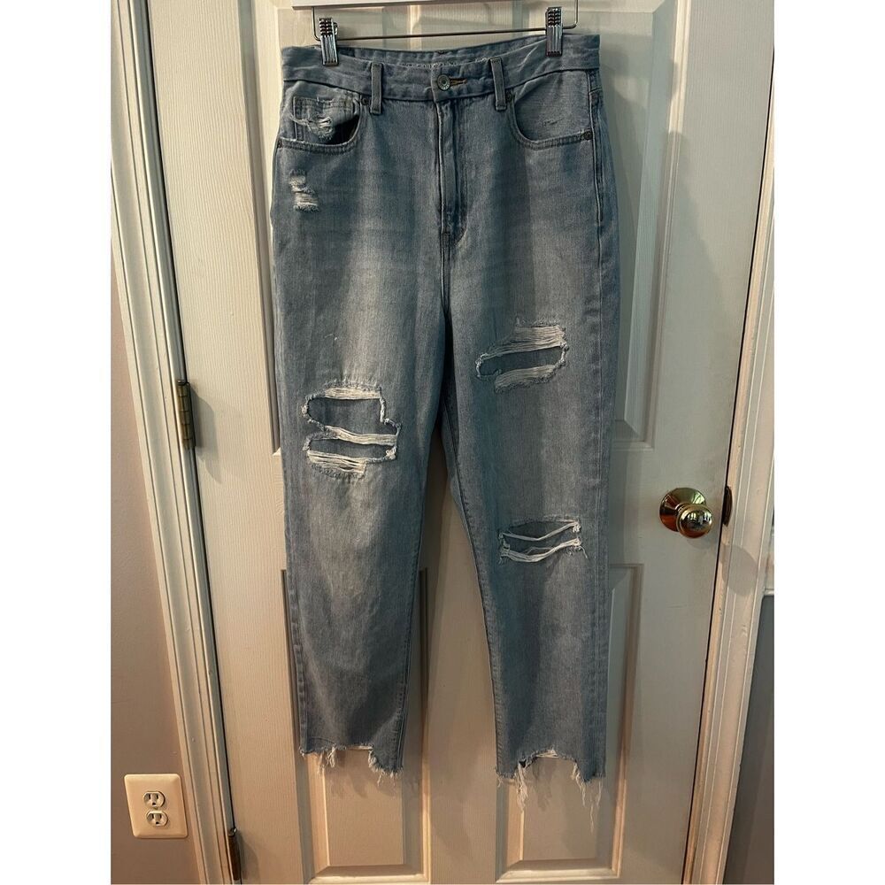 American Eagle Curvy Mom Patch Distressed Raw Hem Jeans sz 8 EUC